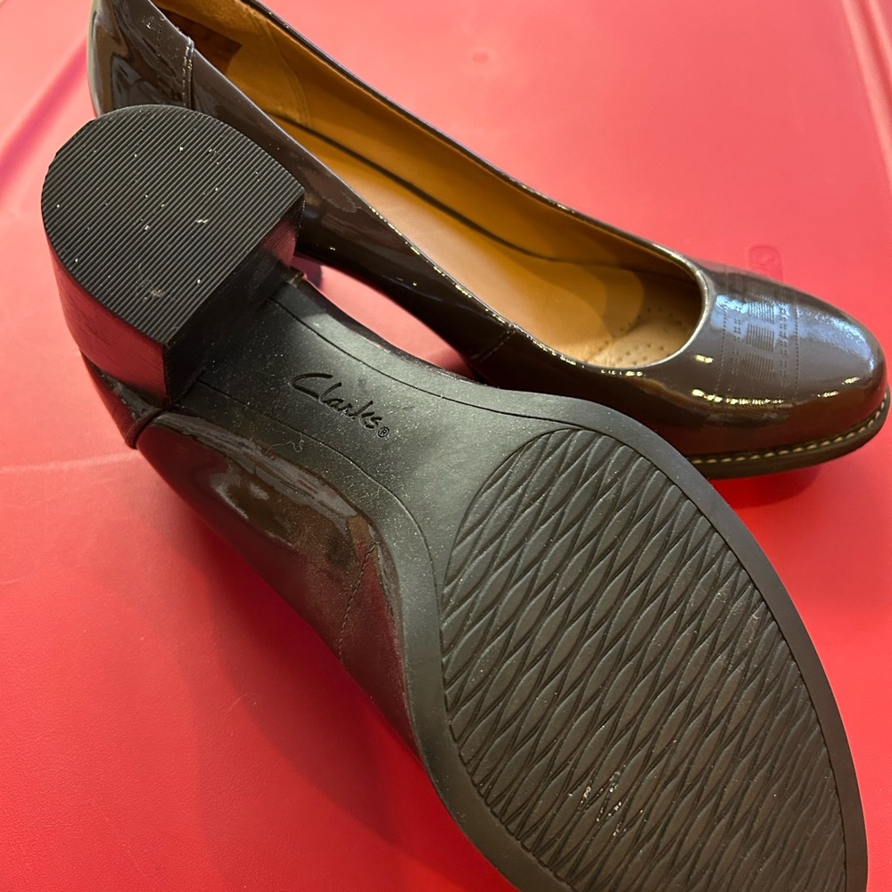 Purple Clarks- 2 inch heels- worn once- great condition - Picture 3 of 3